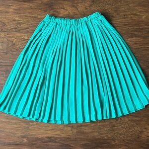 Vintage Green Pleated Skirt